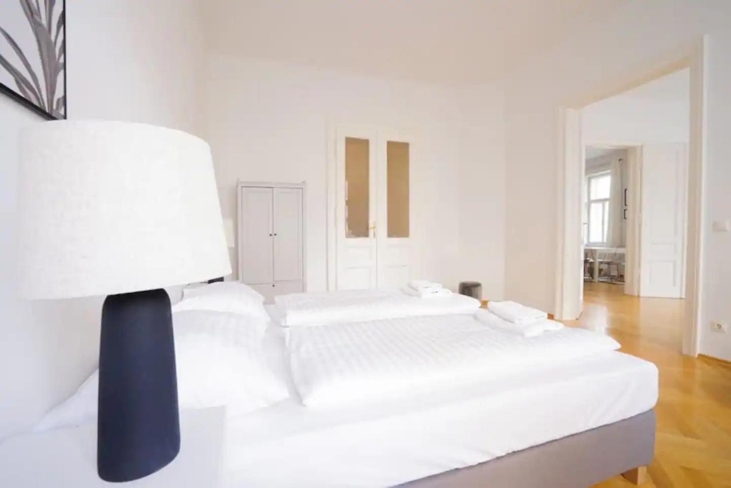 Beautiful Apartments In Відень Екстер'єр фото